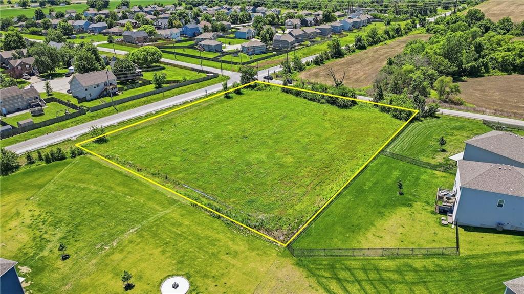 Listing Photo MLS #HMS2625741