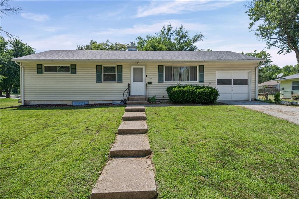 Listing Photo MLS #HMS2627612