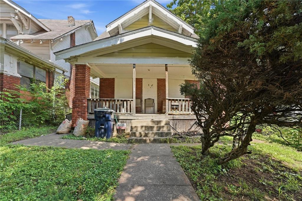Listing Photo MLS #HMS2627720