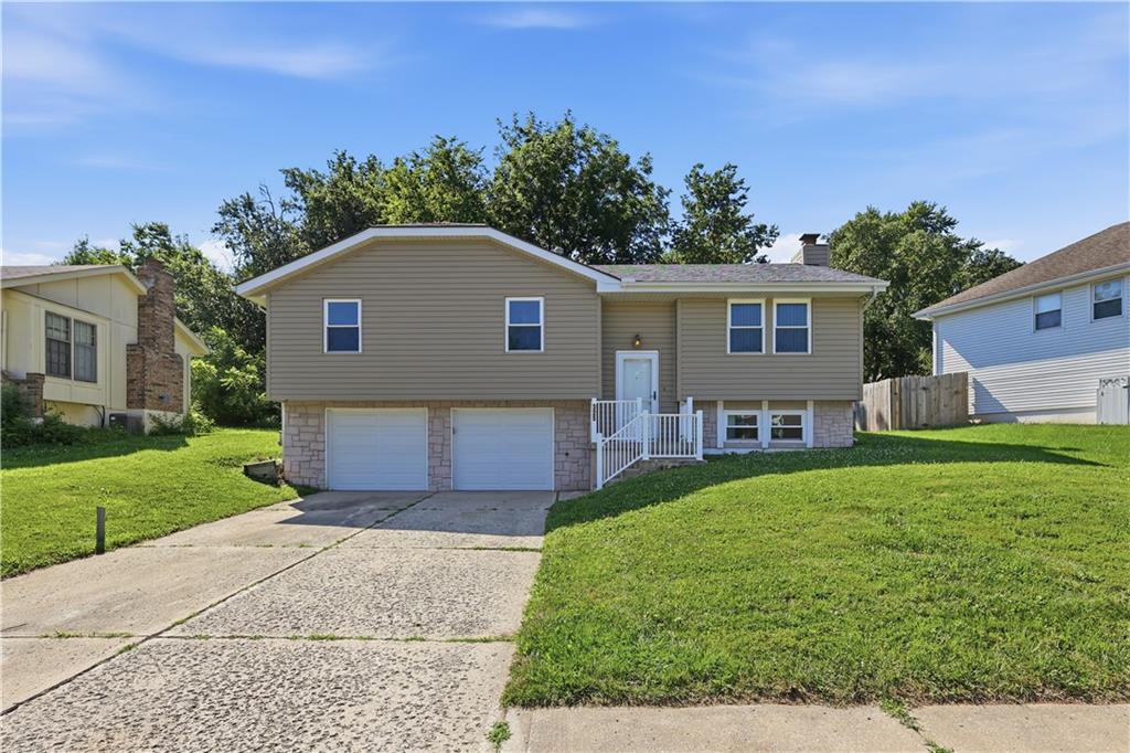Listing Photo MLS #HMS2627890