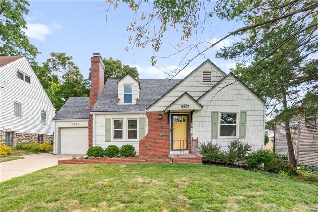 Listing Photo MLS #HMS2628403