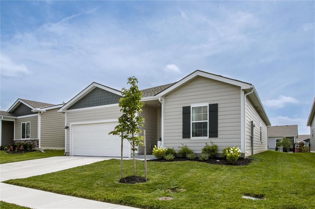 Listing Photo MLS #HMS2629236