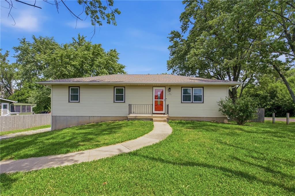 Listing Photo MLS #HMS2629459