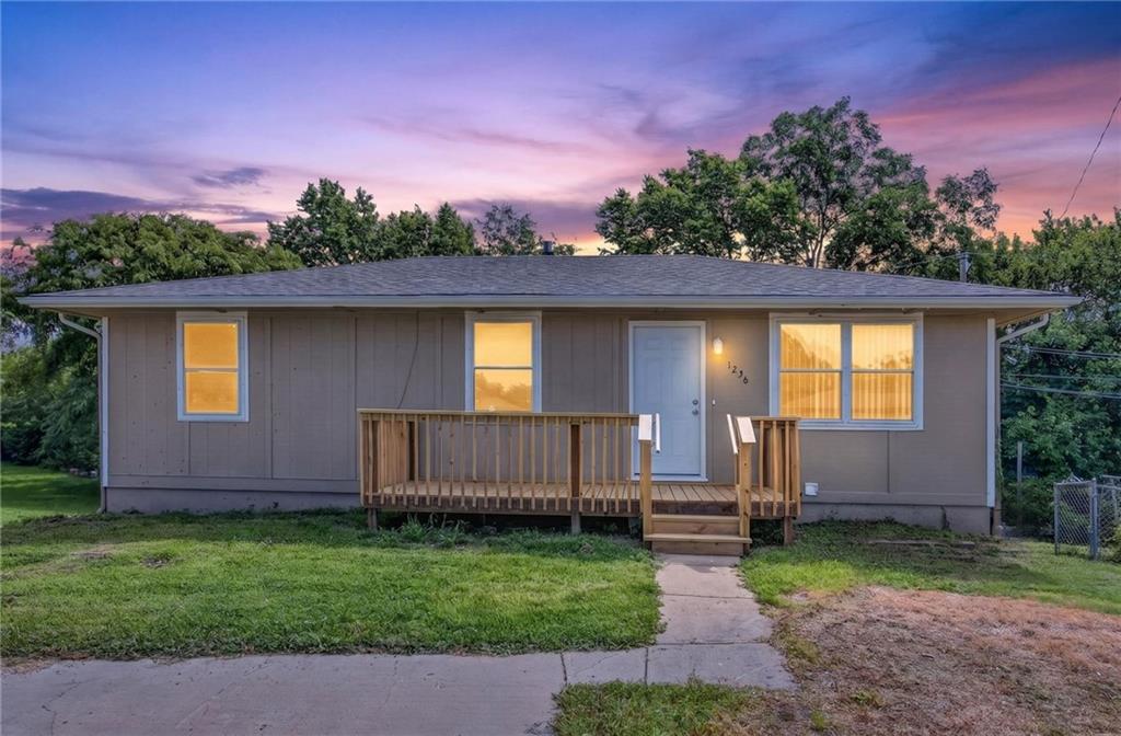 Listing Photo MLS #HMS2629664