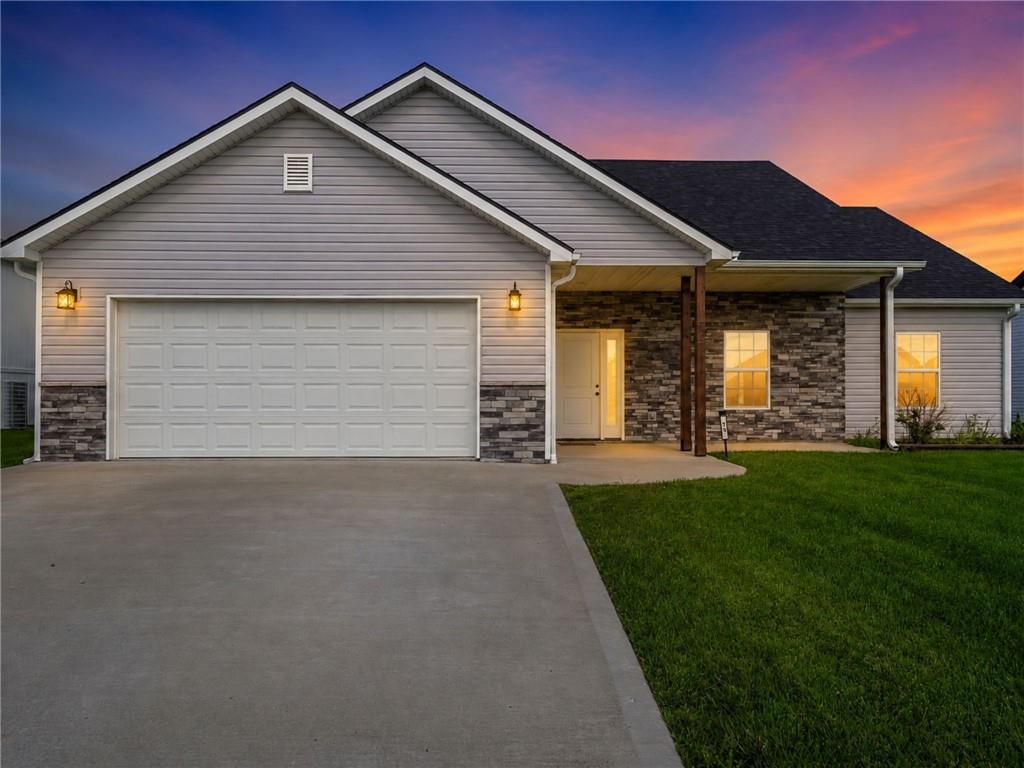Listing Photo MLS #HMS2629679