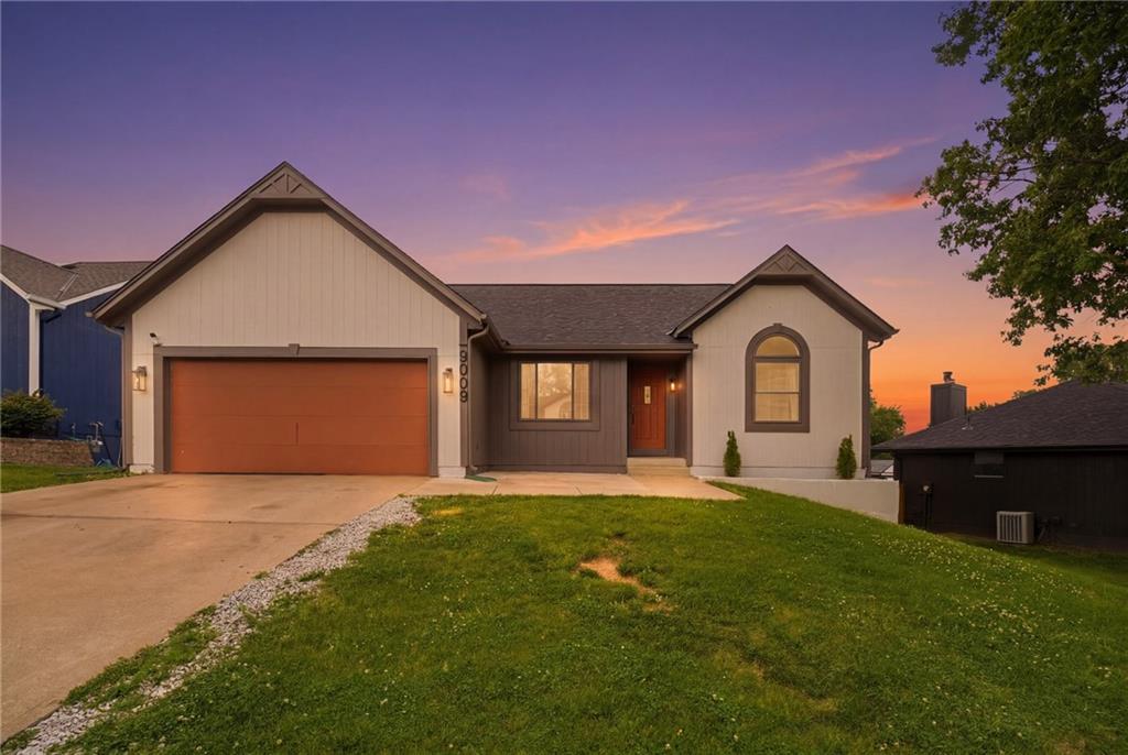 Listing Photo MLS #HMS2629743