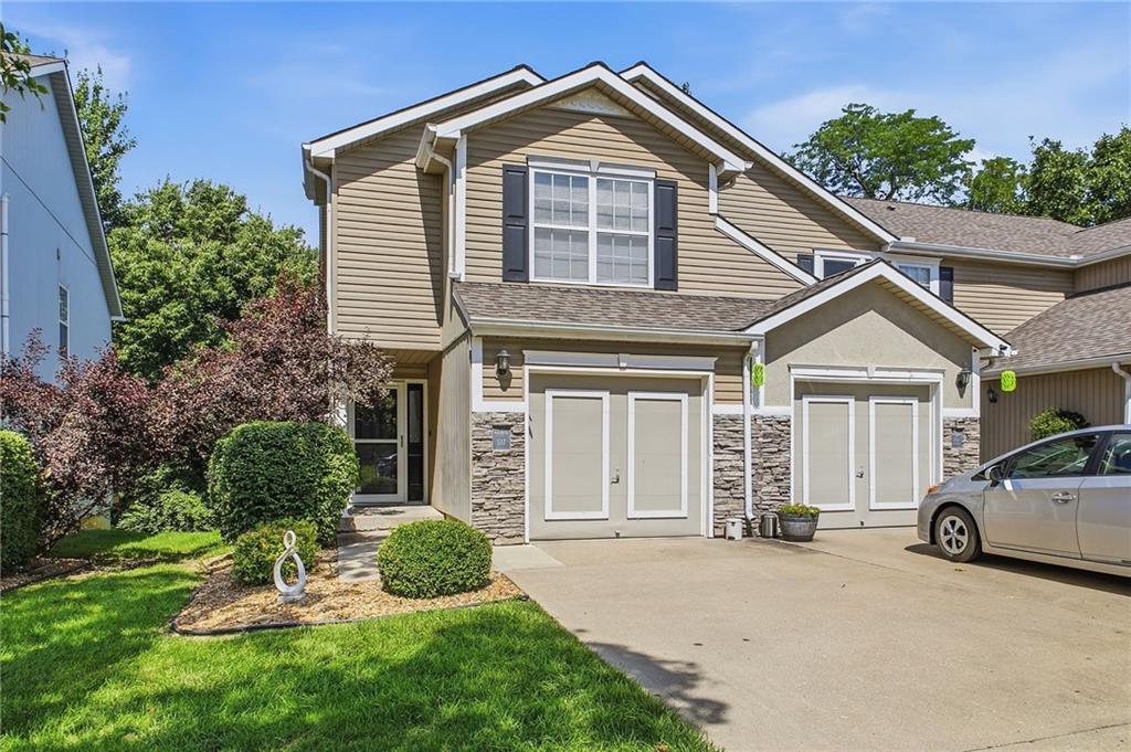 Listing Photo MLS #HMS2629923