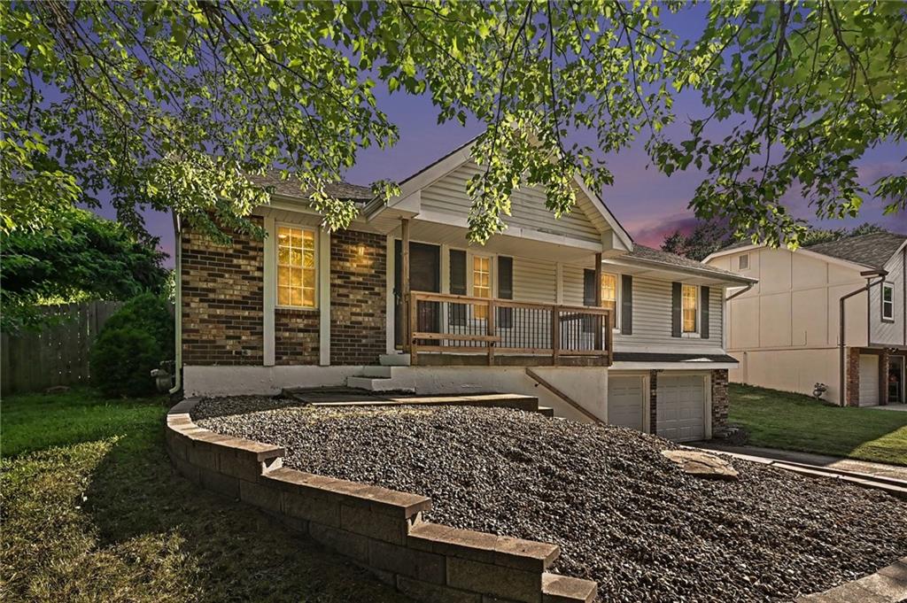 Listing Photo MLS #HMS2630027