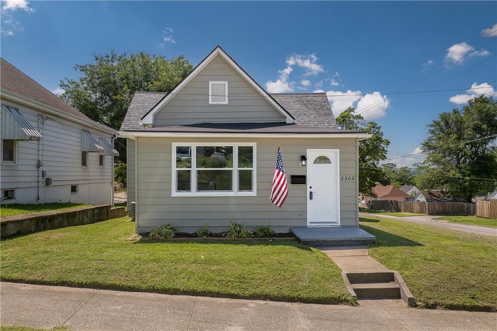 Listing Photo MLS #HMS2630041
