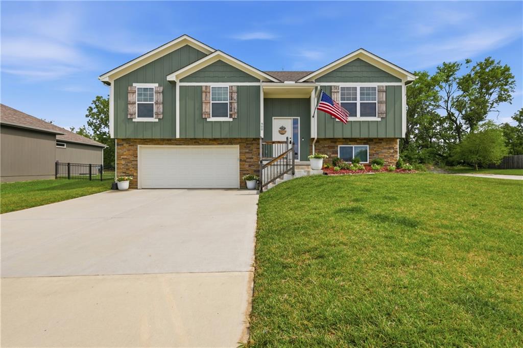 Listing Photo MLS #HMS2630540