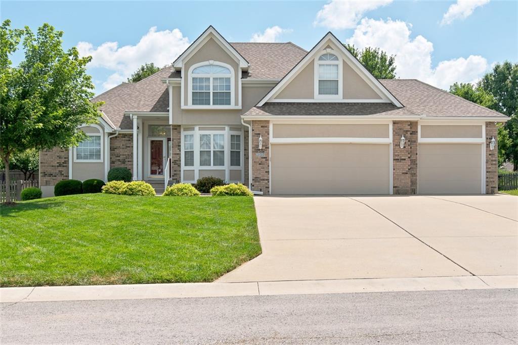 Listing Photo MLS #HMS2630699