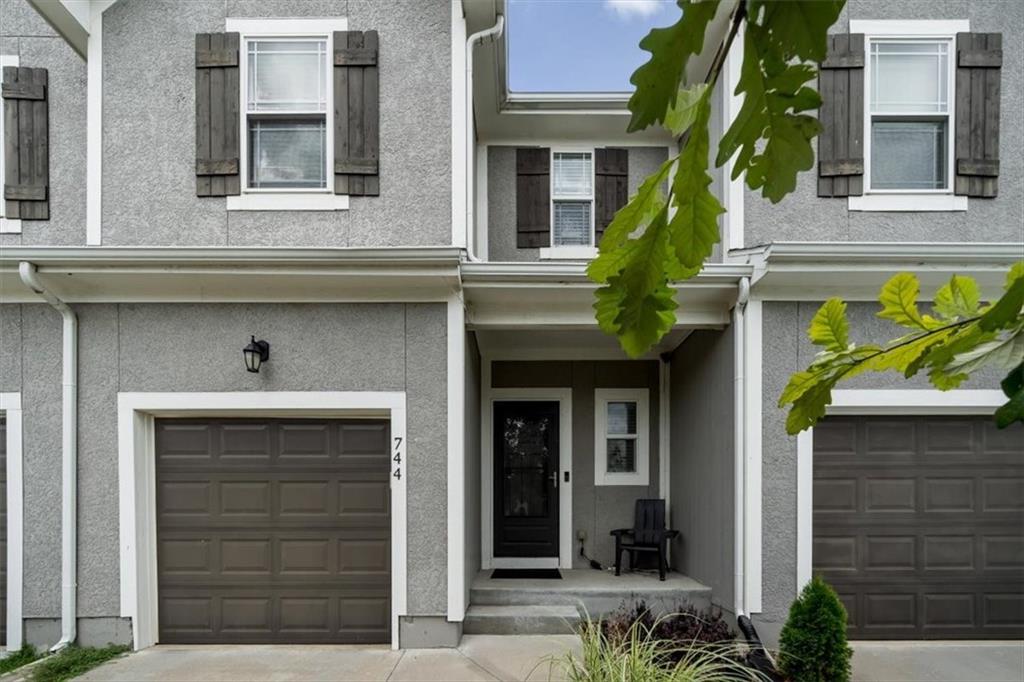 Listing Photo MLS #HMS2630870