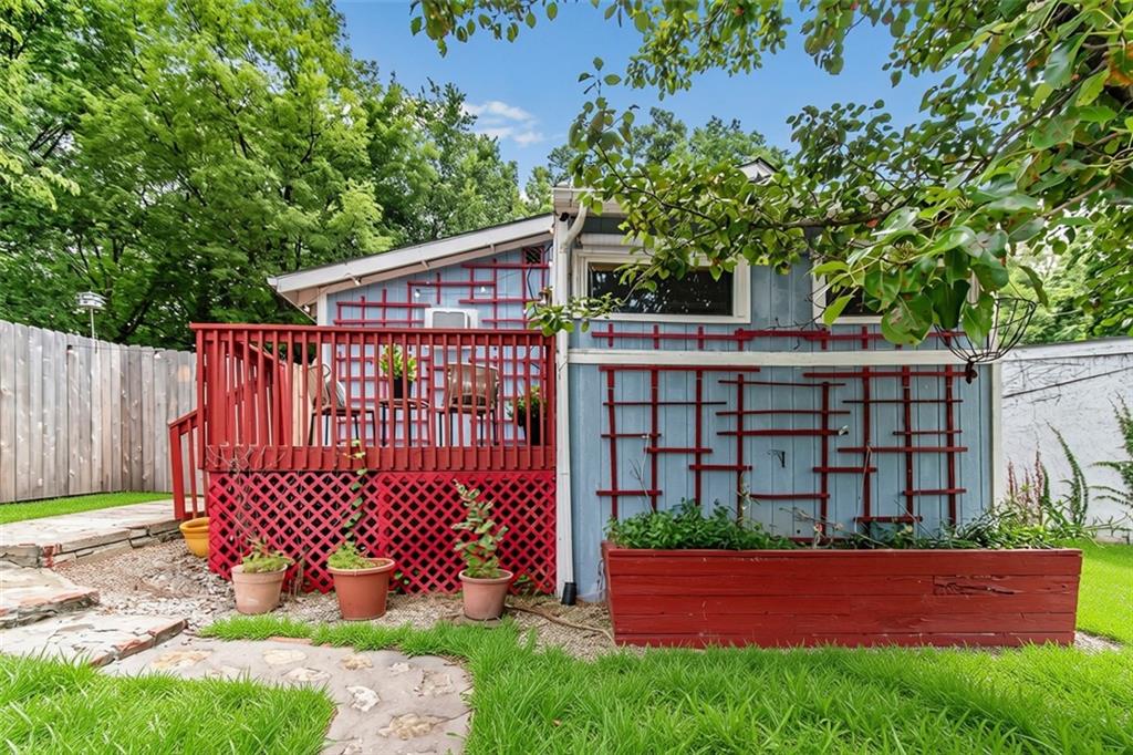 Listing Photo MLS #HMS2630901
