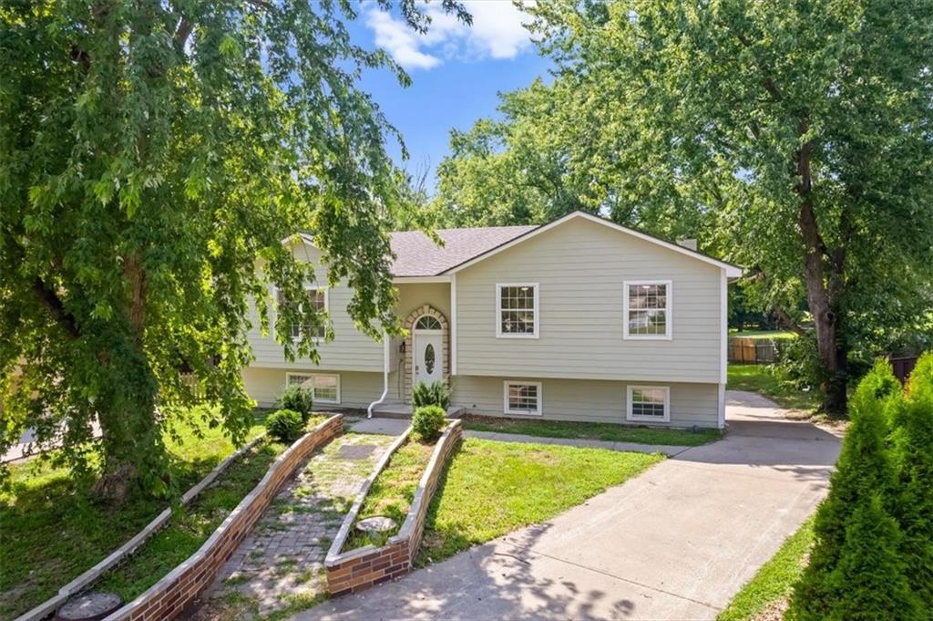 Listing Photo MLS #HMS2630990
