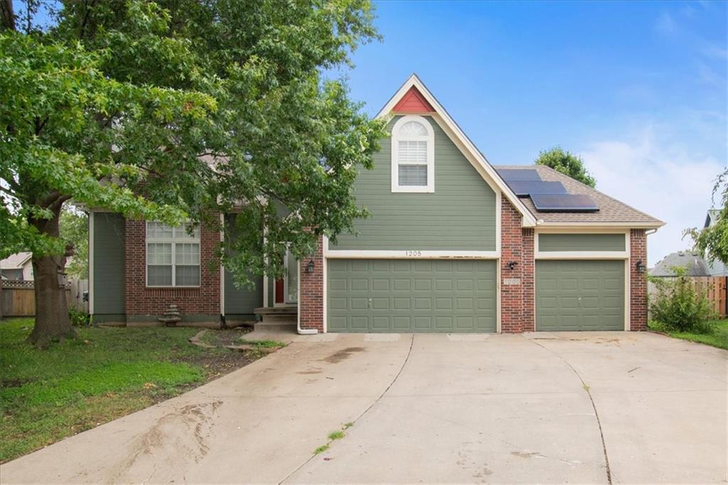 Listing Photo MLS #HMS2631265