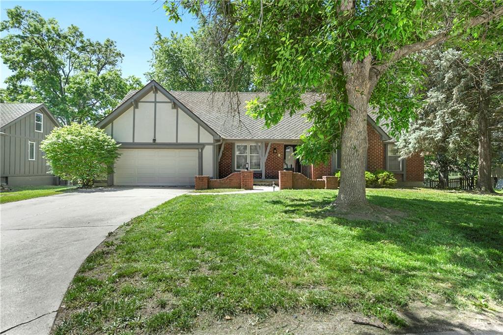 Listing Photo MLS #HMS2631358