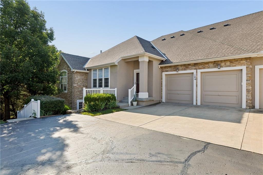 Listing Photo MLS #HMS2632122