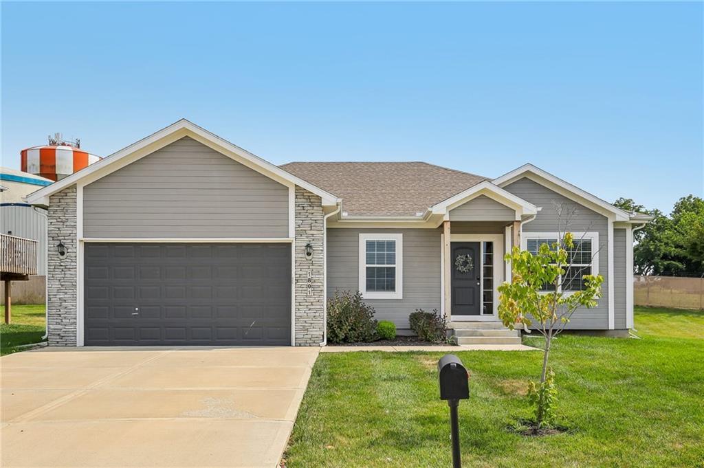 Listing Photo MLS #HMS2632747