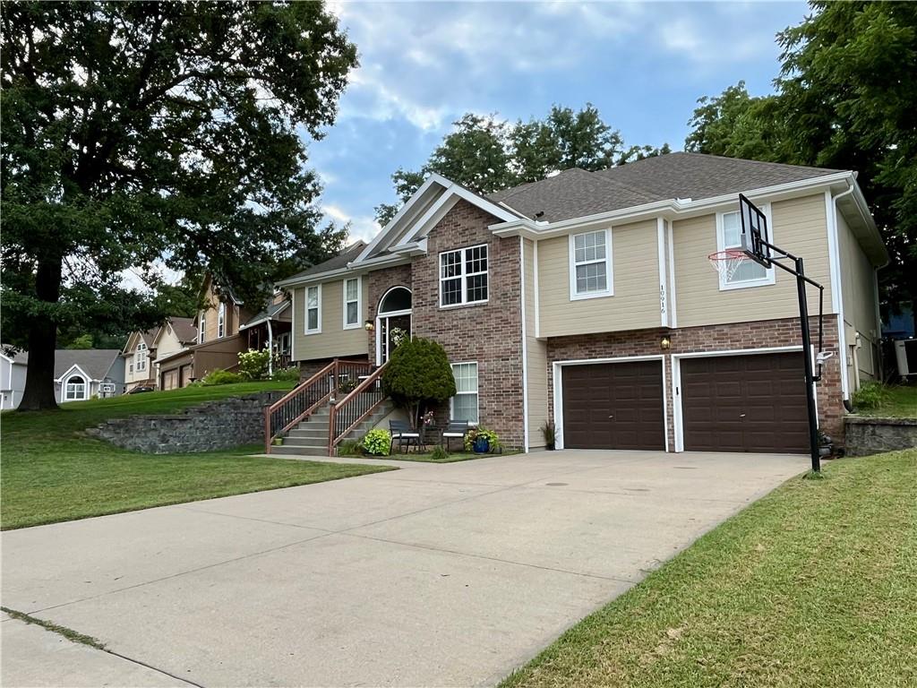 Listing Photo MLS #HMS2633247