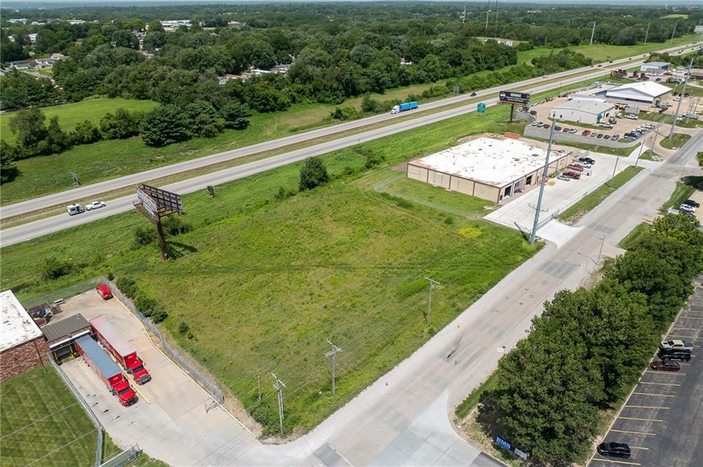 Listing Photo MLS #HMS2633879