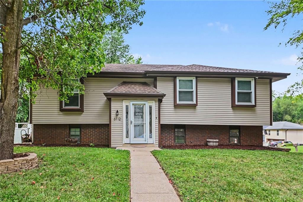 Listing Photo MLS #HMS2634074