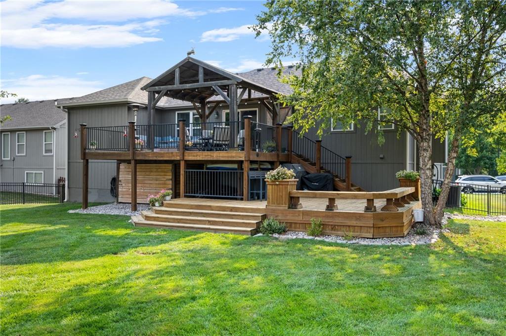 Listing Photo MLS #HMS2634561