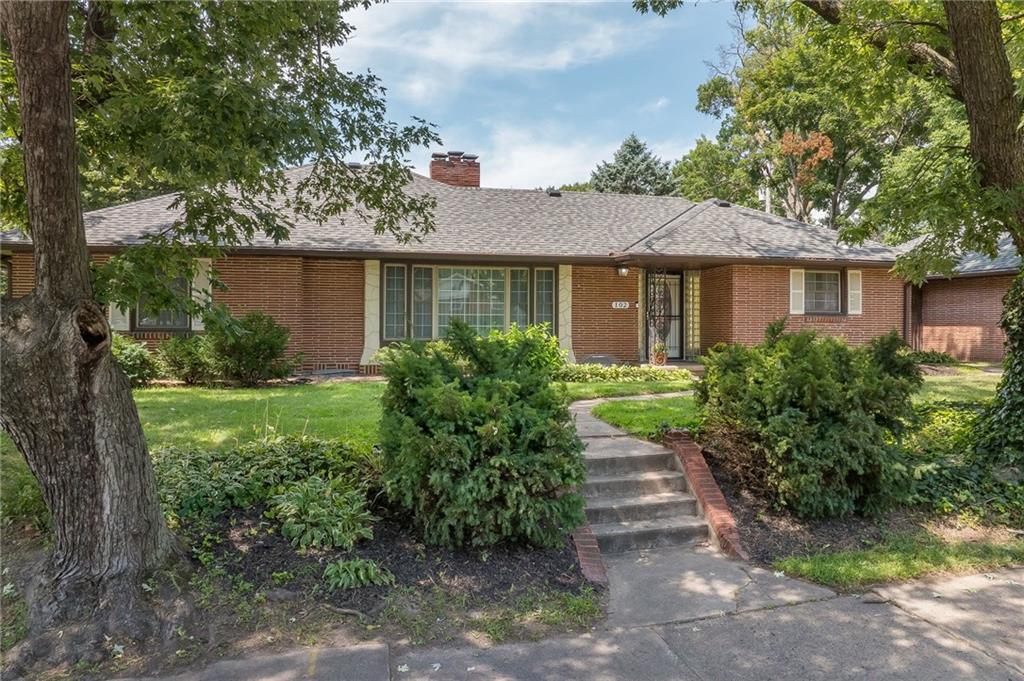 Listing Photo MLS #HMS2635289