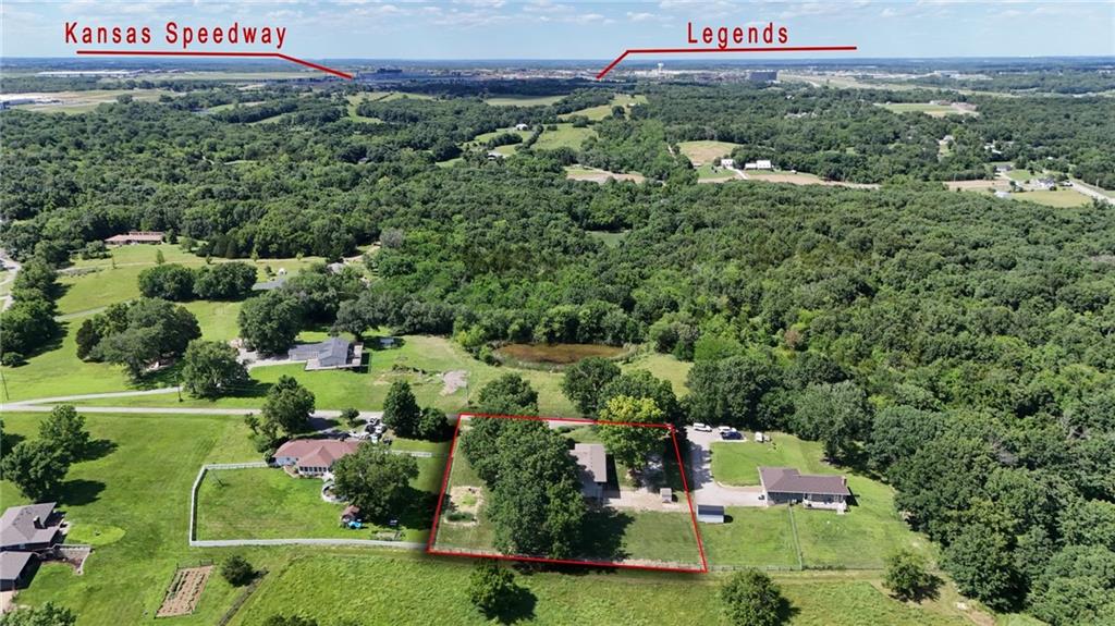 Listing Photo MLS #HMS2635631