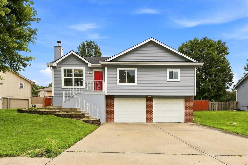 Listing Photo MLS #HMS2635859
