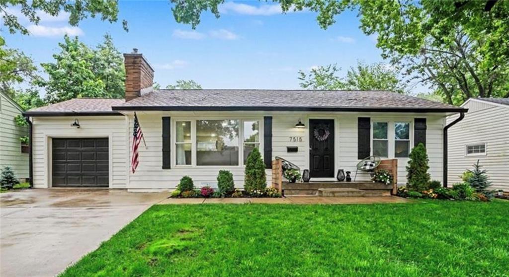 Listing Photo MLS #HMS2636056