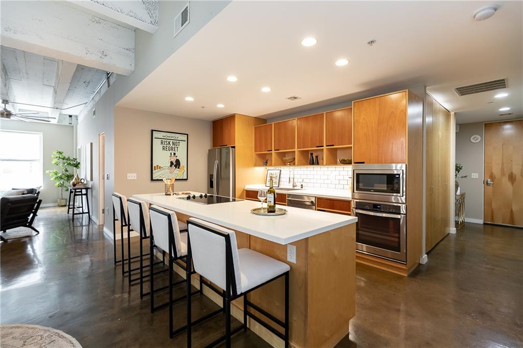 Listing Photo MLS #HMS2636162