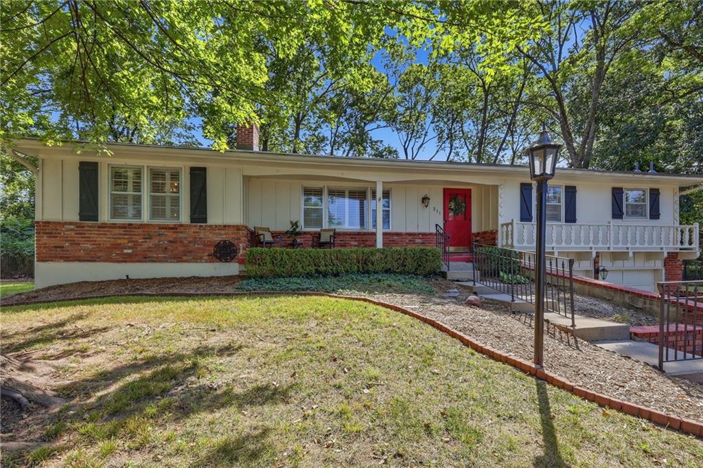 Listing Photo MLS #HMS2636245