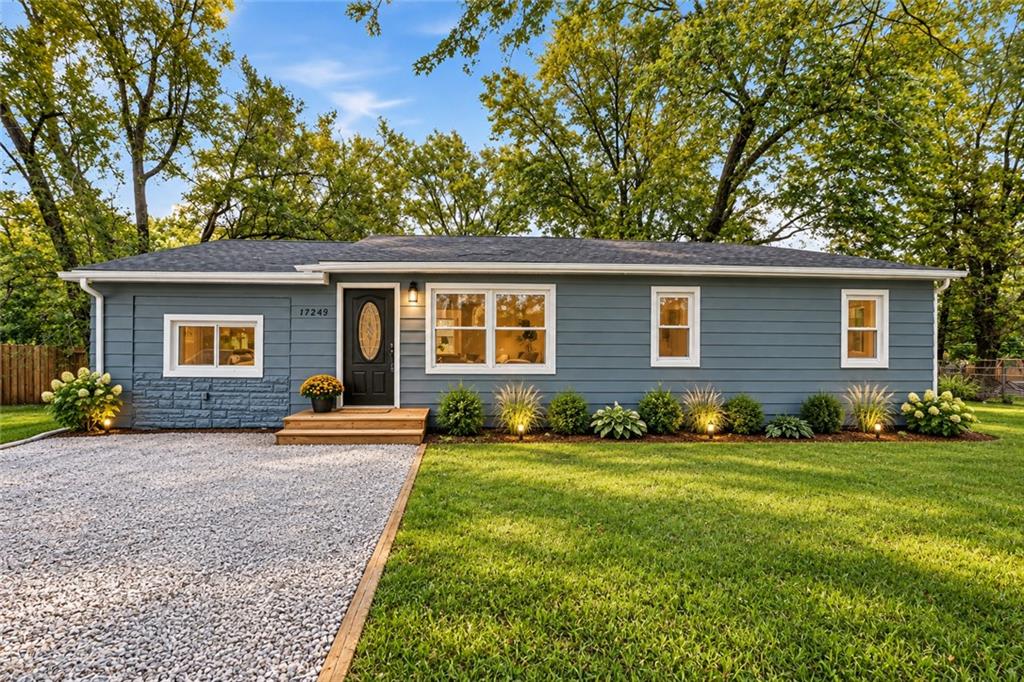 Listing Photo MLS #HMS2636415