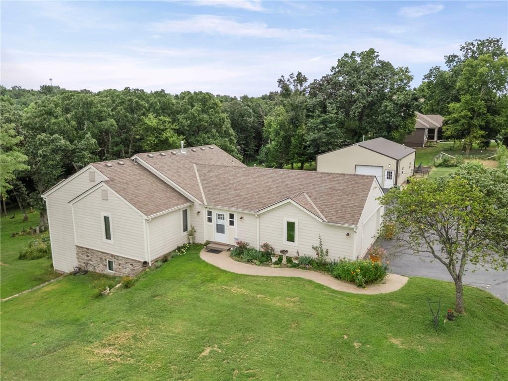 Listing Photo MLS #HMS2637146