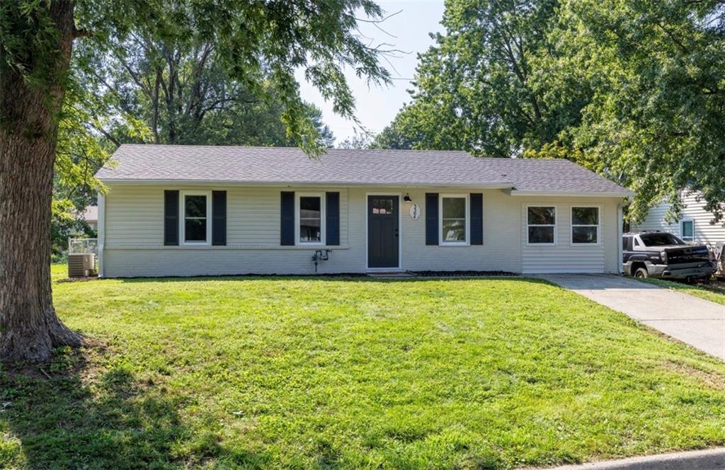 Listing Photo MLS #HMS2638386