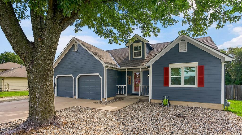 Listing Photo MLS #HMS2638651