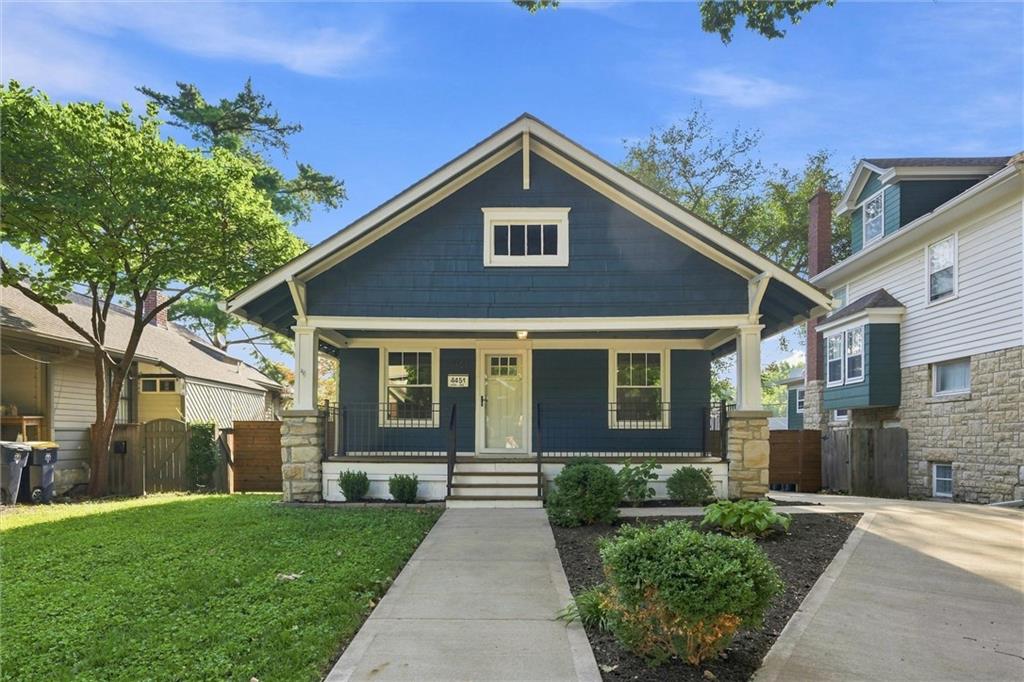 Listing Photo MLS #HMS2638725