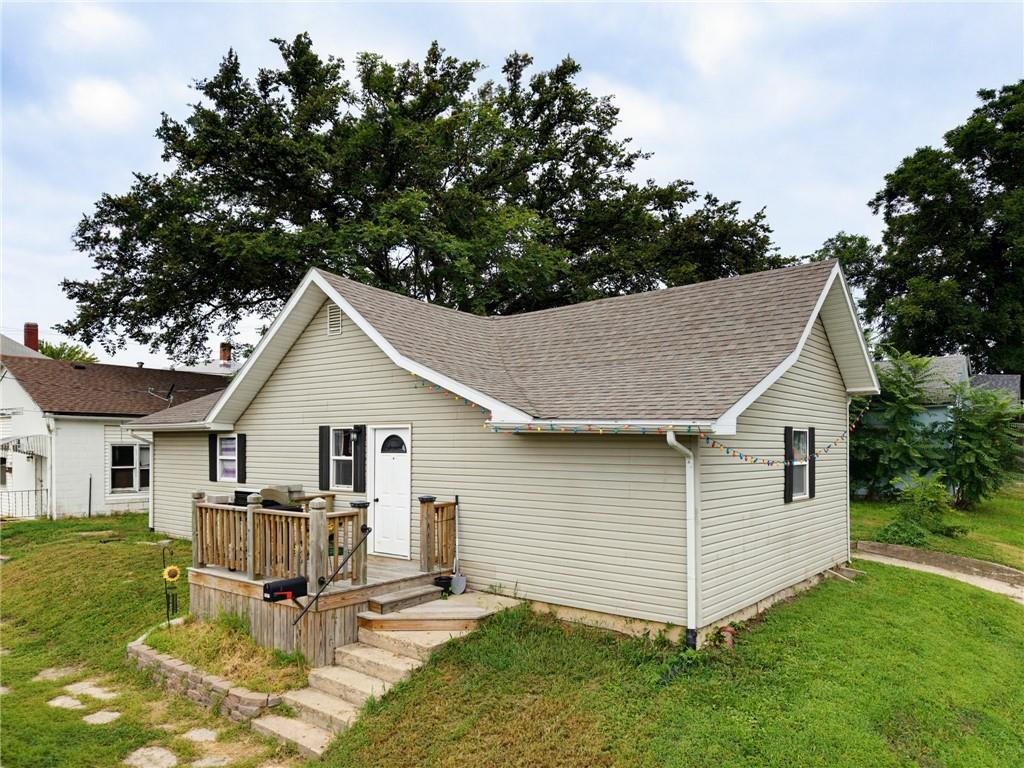 Listing Photo MLS #HMS2638890