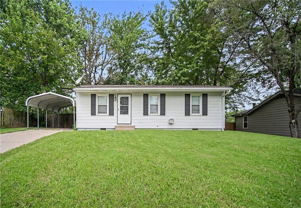 Listing Photo MLS #HMS2638979