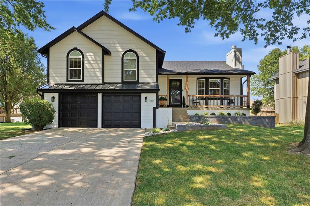 Listing Photo MLS #HMS2638995