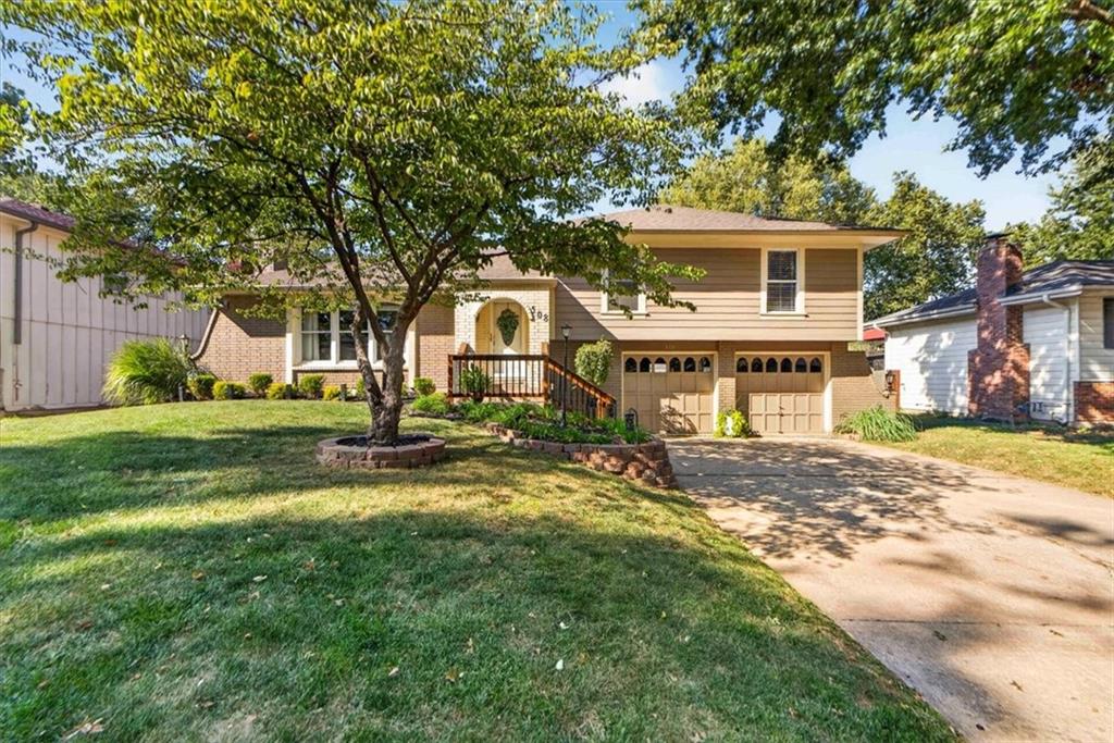 Listing Photo MLS #HMS2639593