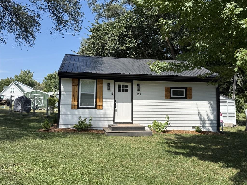 Listing Photo MLS #HMS2639611