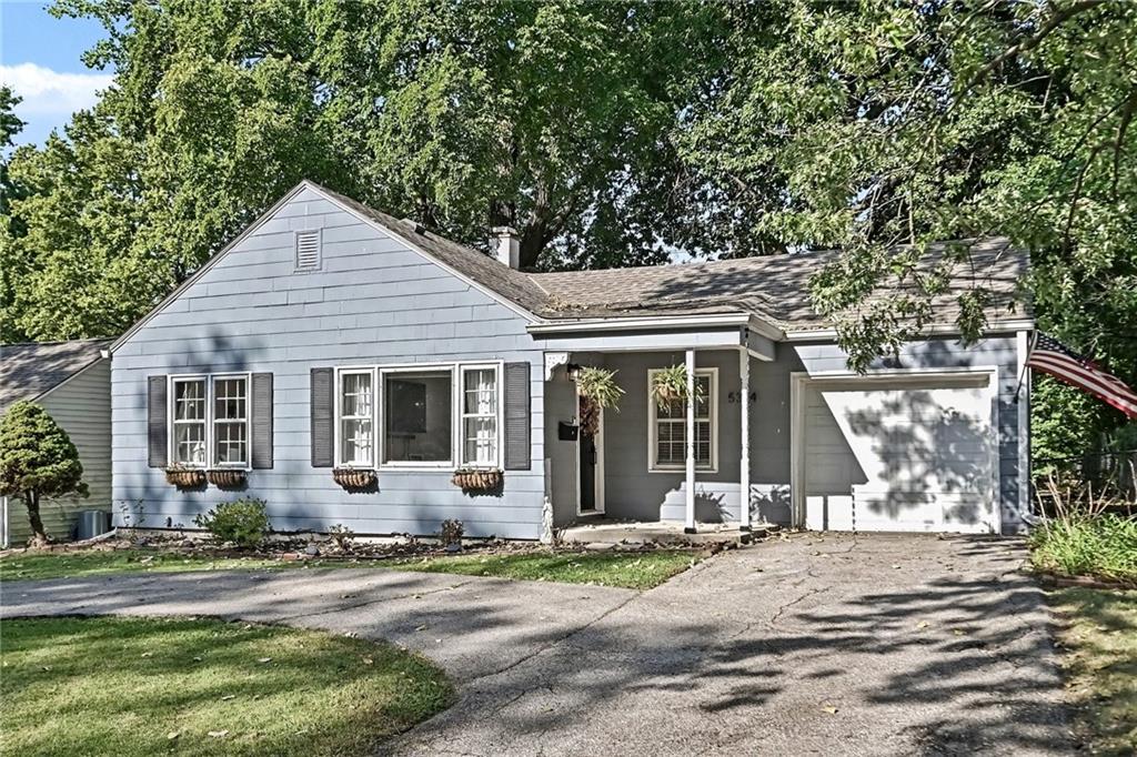 Listing Photo MLS #HMS2639872
