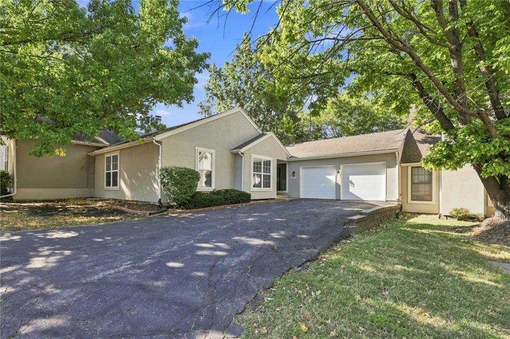 Listing Photo MLS #HMS2640716