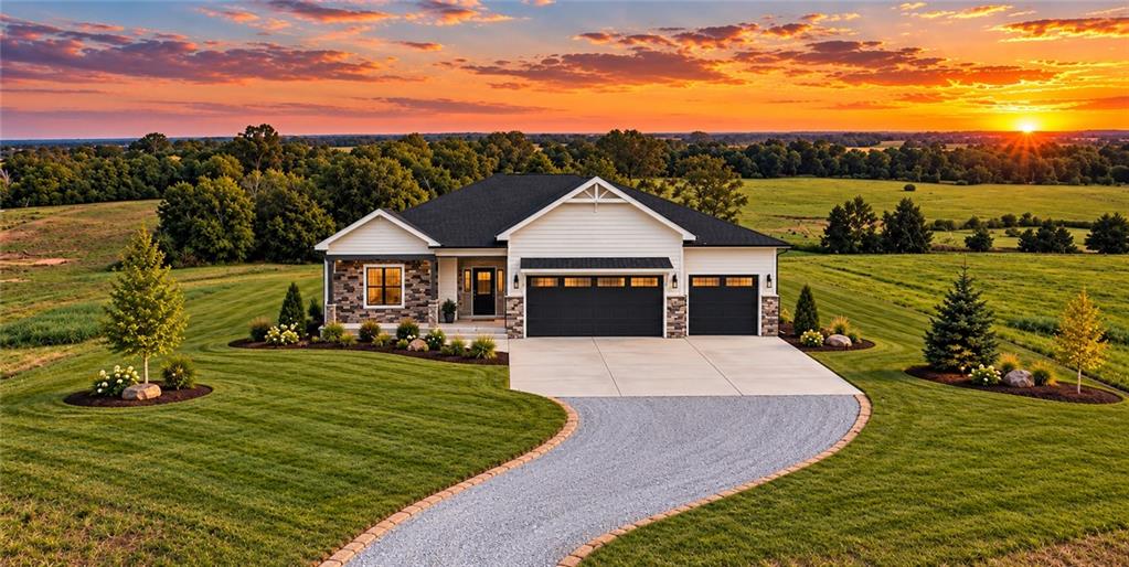 Listing Photo MLS #HMS2641108