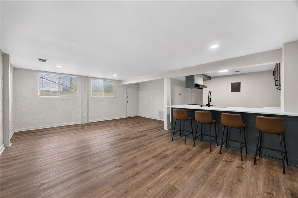 Listing Photo MLS #HMS2642286