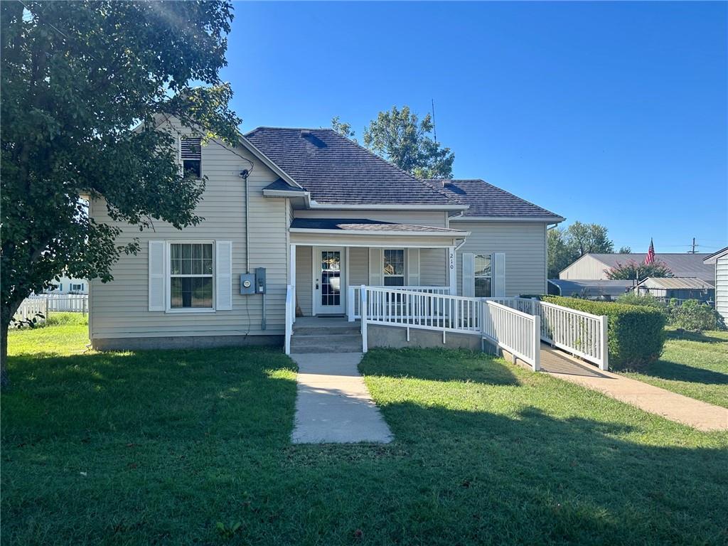 Listing Photo MLS #HMS2642592