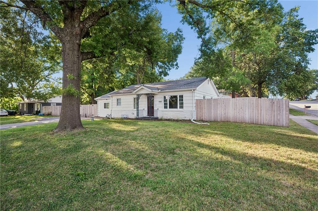 Listing Photo MLS #HMS2642664