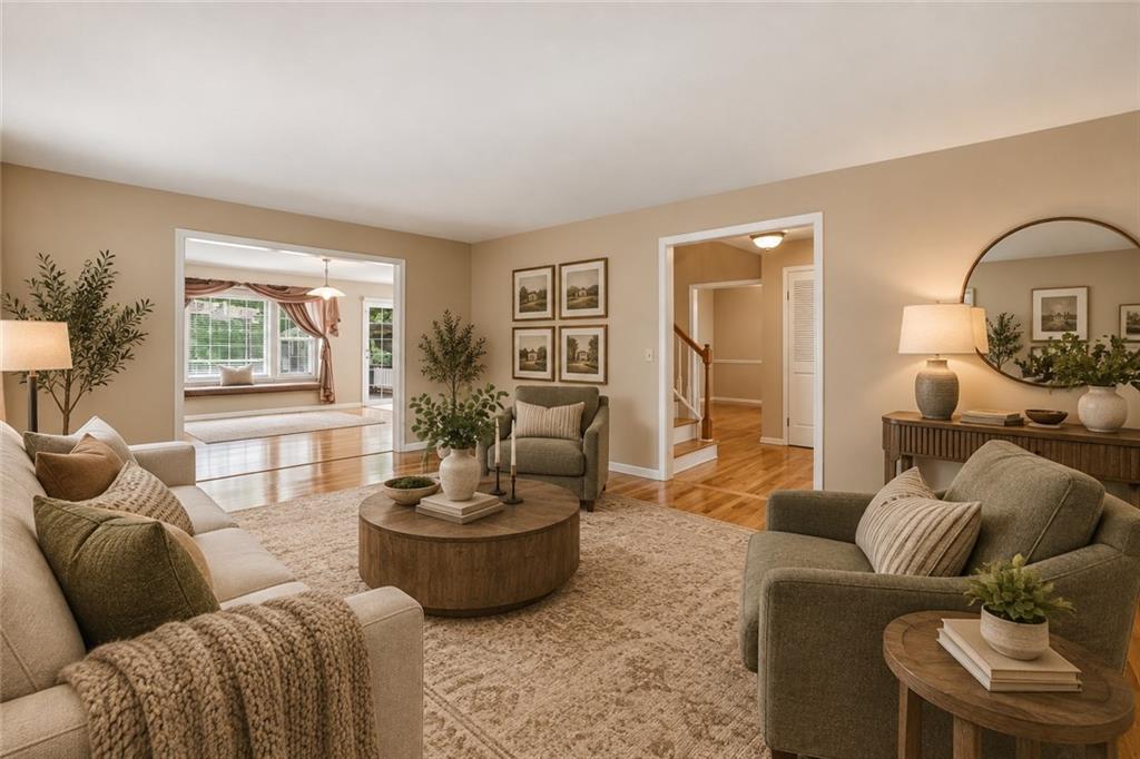 Listing Photo MLS #HMS2642785