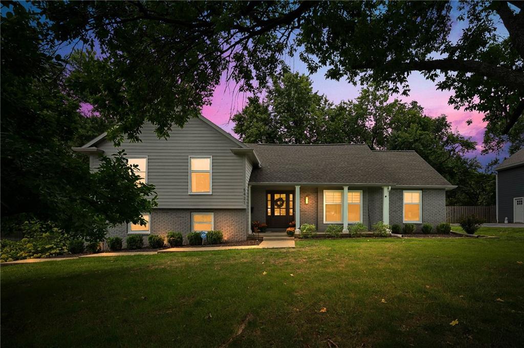Listing Photo MLS #HMS2642975